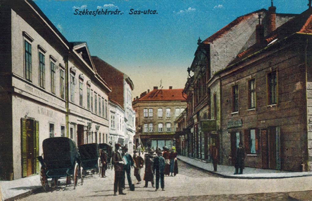 Egy épület évszázadai - a Fekete Sas szálloda és kávéház múltja
